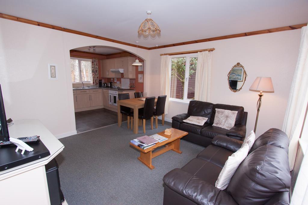 פורס Tullochwood Lodges מראה חיצוני תמונה